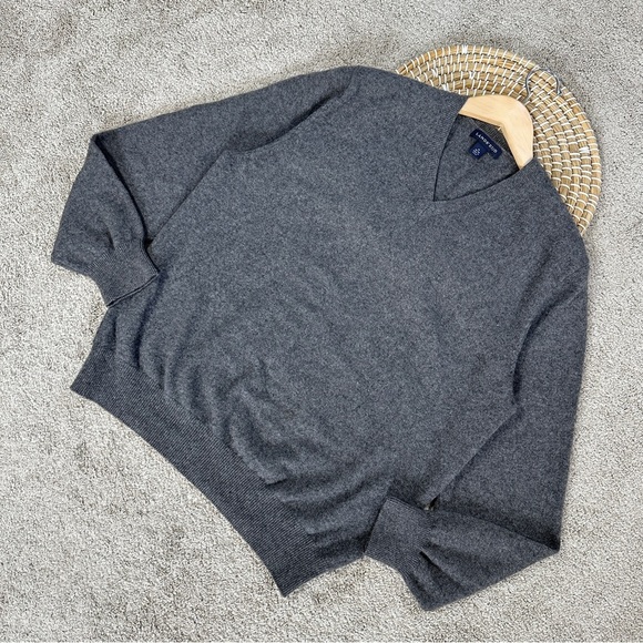 Lands' End Other - Lands’ End Men’s 100% Cashmere V-Neck Sweater Longsleeve Classic in Gray M